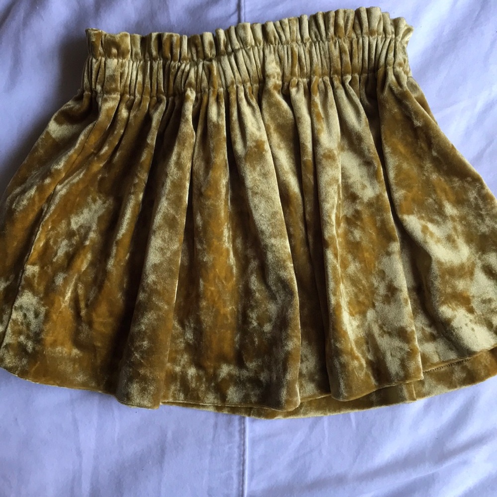 ❗️❗️Girls Toddler Skirt - Picture 3 of 3